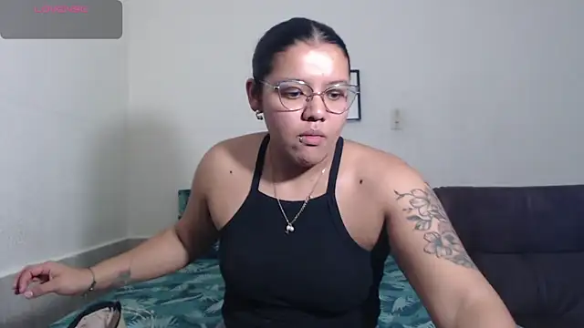 agata 22 online show from April 30, 2026, 12:06 am