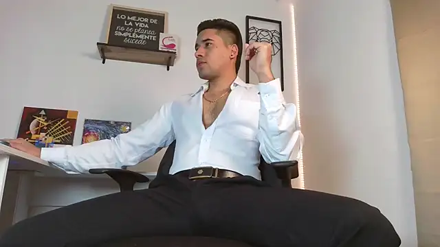 Thonydupont online show from March 13, 2025, 11:38 pm