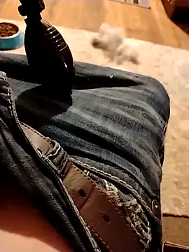 Snapshot of fukurbutt chatting on December 6, 2024, 1:57 am fukurbutt online show from December 6, 2024, 1:57 am