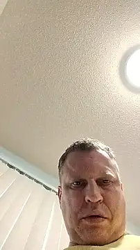 Snapshot of fukurbutt chatting on January 15, 2026, 9:18 pm fukurbutt online show from January 15, 2026, 9:18 pm