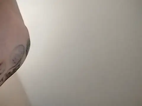 Snapshot of fukurbutt chatting on February 6, 2026, 6:53 am fukurbutt online show from February 6, 2026, 6:53 am