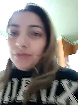 Snapshot of claudia chatting on January 29, 2025, 5:56 pm claudia online show from January 29, 2025, 5:56 pm