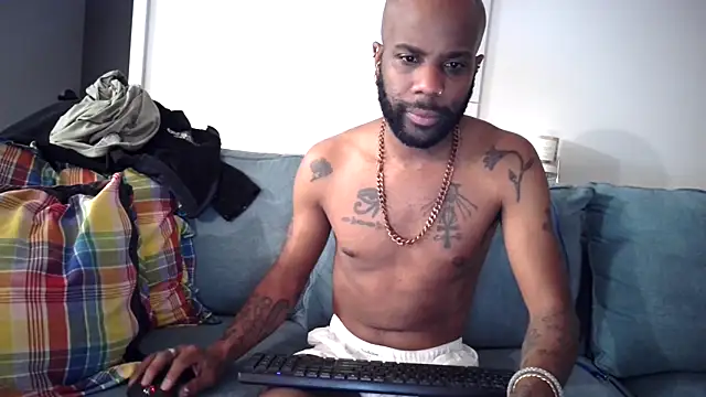 Snapshot of Horus0027 chatting on March 27, 2026, 3:04 am Horus0027 online show from March 27, 2026, 3:04 am