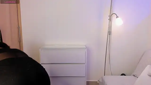 Snapshot of miaa_daniels chatting on March 28, 2026, 12:50 pm miaa daniels online show from March 28, 2026, 12:50 pm