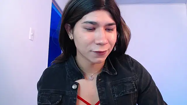 Moon Foxxy online show from June 20, 2026, 4:56 pm