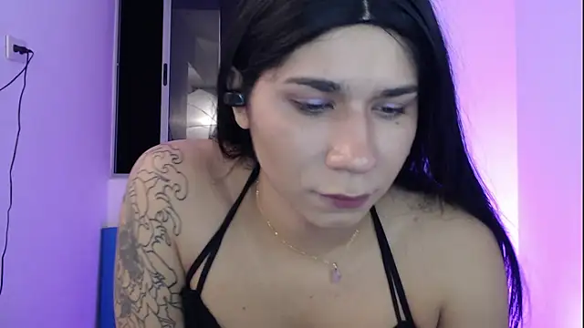 Moon Foxxy online show from September 21, 2025, 2:17 am