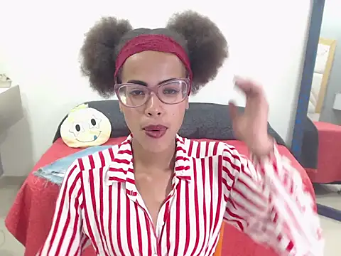 CanellaHotx online show from March 1, 2025, 5:38 pm