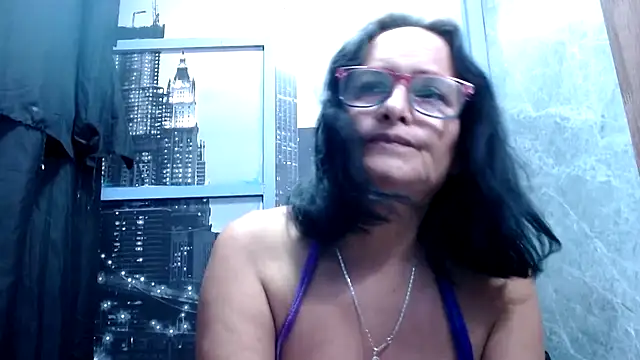 Nastylatinaxxx online show from April 21, 2026, 11:50 am