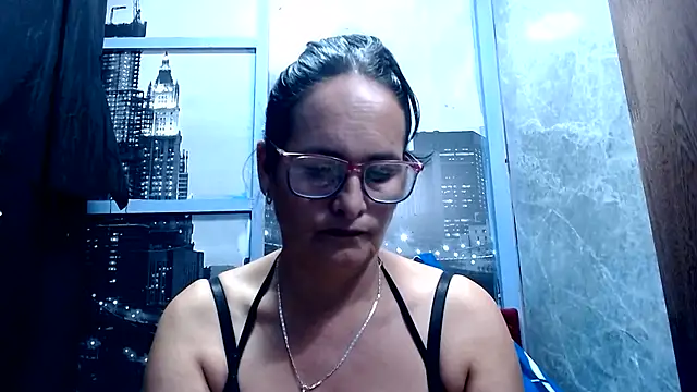 Nastylatinaxxx online show from July 16, 2026, 11:46 pm