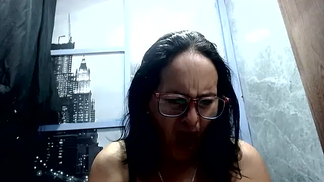 Snapshot of Nastylatinaxxx chatting on June 20, 2026, 12:10 pm Nastylatinaxxx online show from June 20, 2026, 12:10 pm