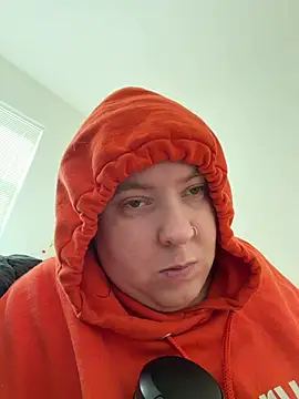 Sexy Little SlutAriel online show from June 6, 2026, 8:47 pm