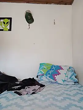 sebasxx97 online show from July 28, 2026, 3:32 pm