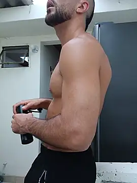 sebasxx97 online show from July 11, 2026, 12:16 pm