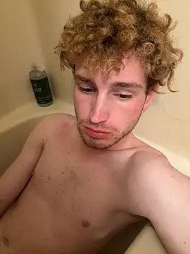 CreamyAustin online show from November 13, 2025, 1:53 am