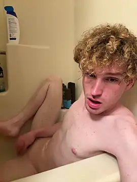 CreamyAustin online show from March 26, 2026, 12:42 am