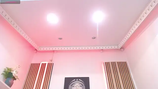 RileyLanna online show from October 27, 2025, 4:13 am