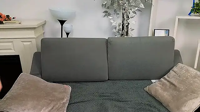  Olli  Stiw  online show from October 15, 2025, 6:22 am