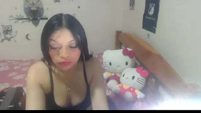 montthbluee online show from December 22, 2025, 7:08 am