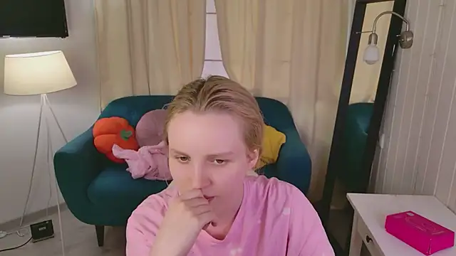 Beatrica Klein online show from June 11, 2026, 2:47 pm