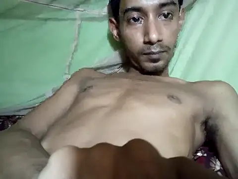 Snapshot of ladybugxoxo chatting on September 10, 2025, 4:06 pm ladybugxoxo online show from September 10, 2025, 4:06 pm