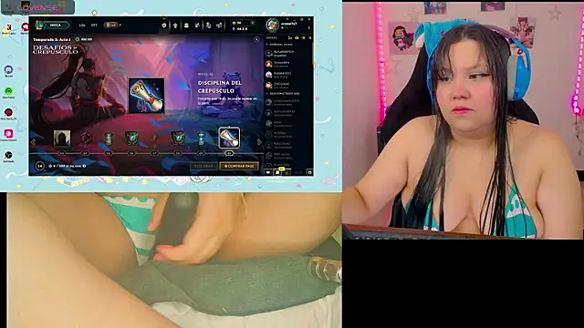 crystal7u7 online show from September 10, 2025, 8:30 pm