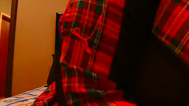 Snapshot of BERNINIBLUSHX89 chatting on February 28, 2026, 3:44 pm BERNINIBLUSHX89 online show from February 28, 2026, 3:44 pm