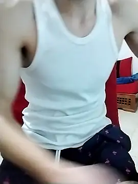 Snapshot of Zoro_23cm chatting on January 11, 2026, 10:16 pm Zoro 23cm online show from January 11, 2026, 10:16 pm