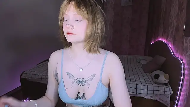 Snapshot of MariaMango chatting on March 13, 2026, 1:32 am MariaMango online show from March 13, 2026, 1:32 am