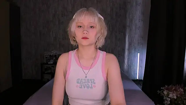 Snapshot of MariaMango chatting on October 25, 2025, 7:40 am MariaMango online show from October 25, 2025, 7:40 am