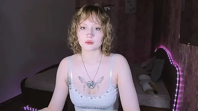 Snapshot of MariaMango chatting on March 27, 2026, 1:58 am MariaMango online show from March 27, 2026, 1:58 am