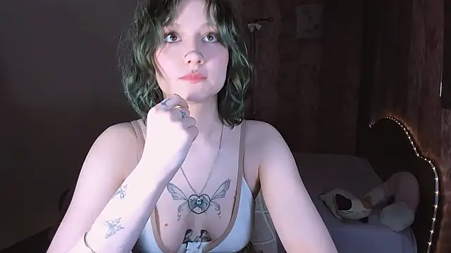 MariaMango online show from April 28, 2026, 2:27 am