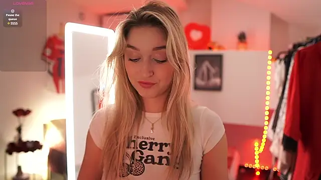 Alexis   Texas online show from February 28, 2025, 10:17 pm