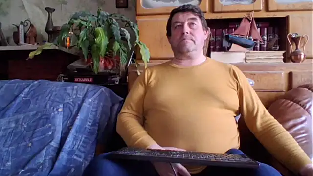 sympatrique online show from March 8, 2026, 5:05 pm