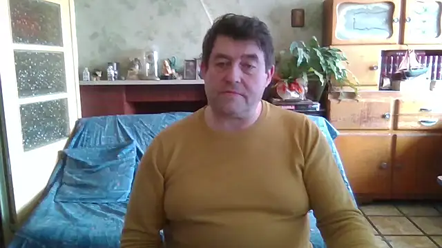 sympatrique online show from March 2, 2025, 2:04 pm