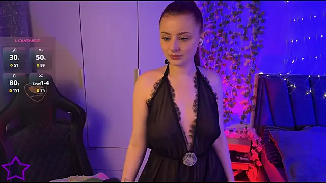 RozieRose online show from April 23, 2026, 9:16 pm