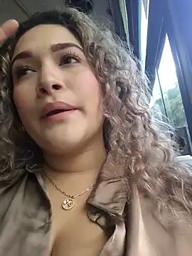 Sara smiiith211 online show from March 23, 2026, 8:41 pm