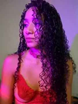 Snapshot of lessaeumesma8 chatting on January 6, 2026, 5:06 pm lessaeumesma8 online show from January 6, 2026, 5:06 pm