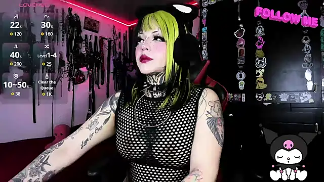 jannaink  online show from October 7, 2025, 10:44 pm