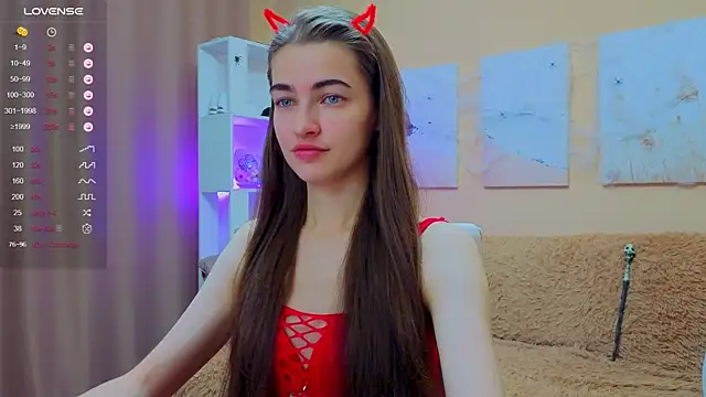 AstoriyaNight online show from October 31, 2025, 4:20 am