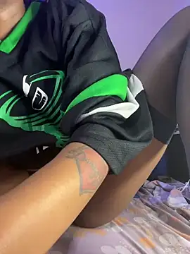 Snapshot of Cherrytowild chatting on February 9, 2026, 10:02 am Cherrytowild online show from February 9, 2026, 10:02 am