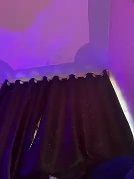 Snapshot of Cherrytowild chatting on February 28, 2026, 10:59 am Cherrytowild online show from February 28, 2026, 10:59 am