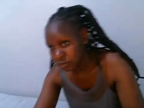 femaqueen online show from February 8, 2026, 7:39 am