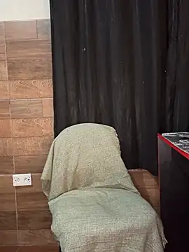 Snapshot of izumikarol chatting on March 26, 2026, 4:05 pm izumikarol online show from March 26, 2026, 4:05 pm