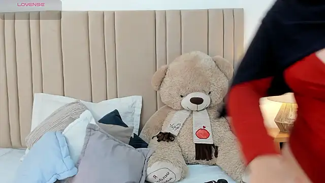 izadii online show from May 20, 2026, 6:05 pm
