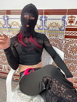 twinkyie online show from February 16, 2025, 12:32 pm