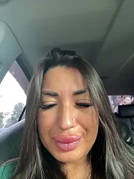 RuslanaXX online show from July 26, 2026, 6:31 am