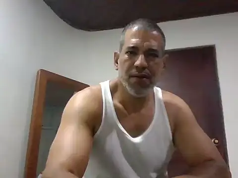 Snapshot of jackbigcock11 chatting on November 30, 2025, 5:52 am jackbigcock11 online show from November 30, 2025, 5:52 am