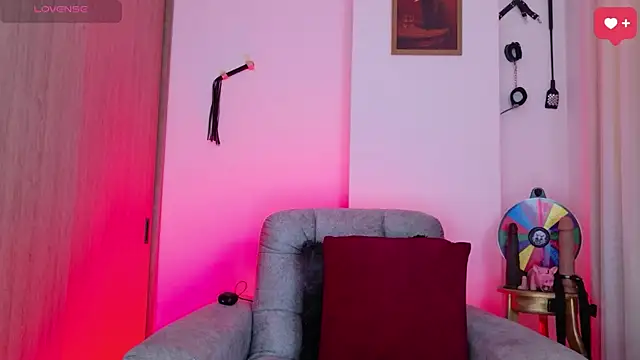 Diosa Alexandraa online show from July 15, 2026, 7:21 pm