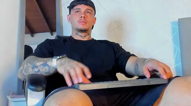 NoahhBrown online show from March 19, 2025, 3:30 am