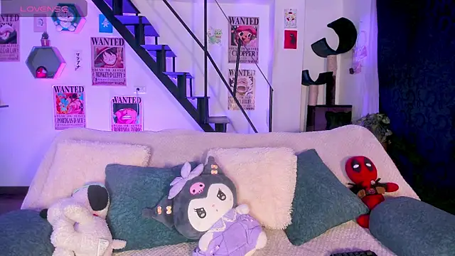 MonxxsLove online show from December 16, 2025, 5:55 am